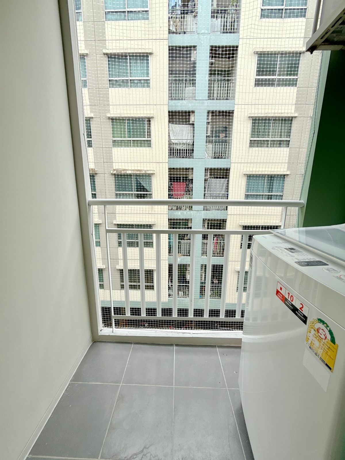 For SaleCondoPattanakan, Srinakarin : The owner of the newly decorated with the heart. For you to stay comfortably at Lumpini Ville Onnut-Phatthanakan