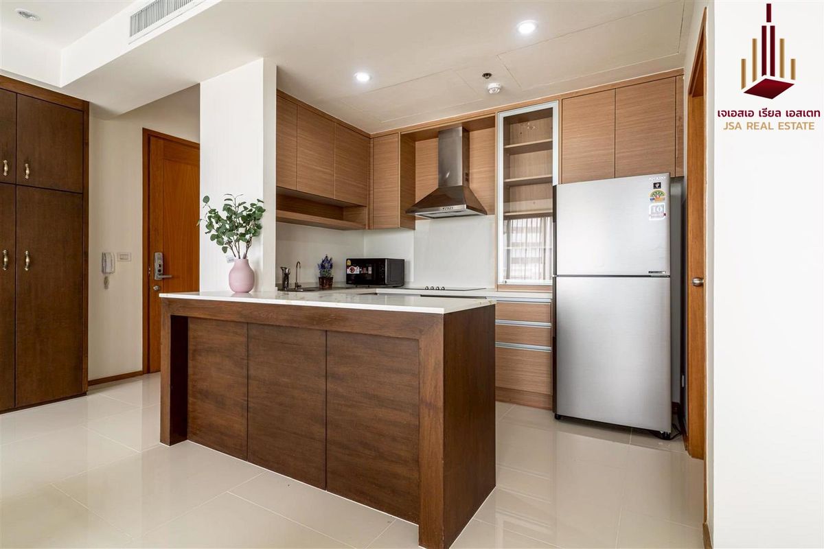 For SaleCondoSukhumvit, Asoke, Thonglor : ✨ For Sale: The Emporio Place Condo ✨ 💰 ONLY 22,500,000 THB