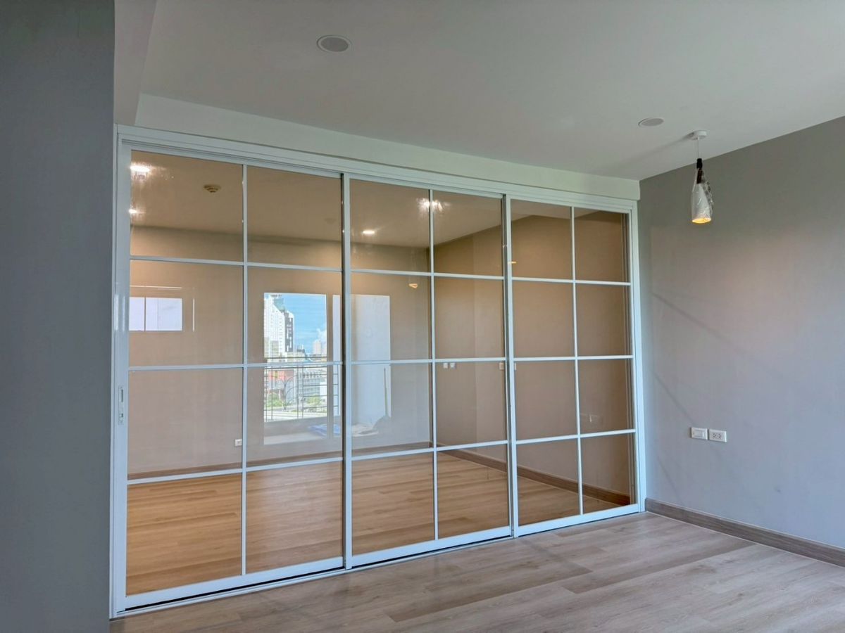 For SaleCondoPattanakan, Srinakarin : Supalai Park Srinakarin Condo for sale, near Sri Udom Line