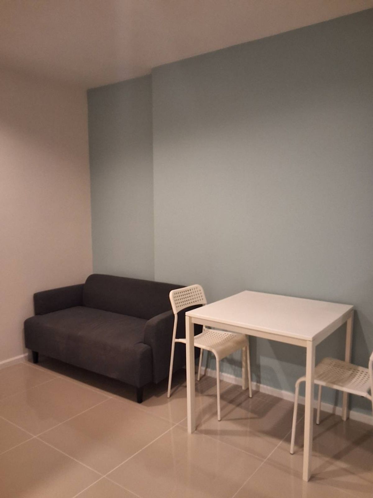 ให้เช่าคอนโดพระราม 9 เพชรบุรีตัดใหม่ RCA : ⚡️Flash Deal⚡️ Aspire rama9 โครงการใกล้เซ็นทรัลพระราม9 Mrt rama9 💫 32 Sqm 14,000 บาทถูกสุดในตลาด สนใจติดต่อพัตเตอร์ 0928895628