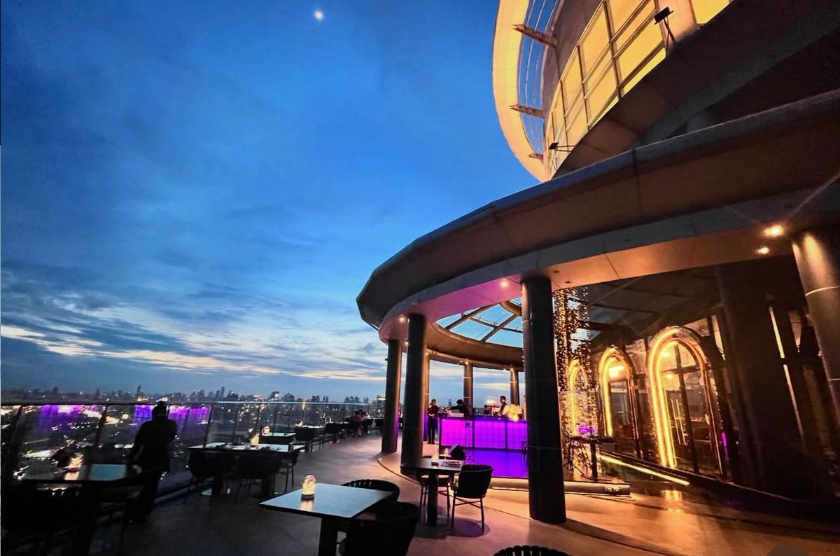 For RentCondoOnnut, Udomsuk : Sky Walk Residences  60sqm 2 bedroom for rent!W District near BTS Pra Khanong Station