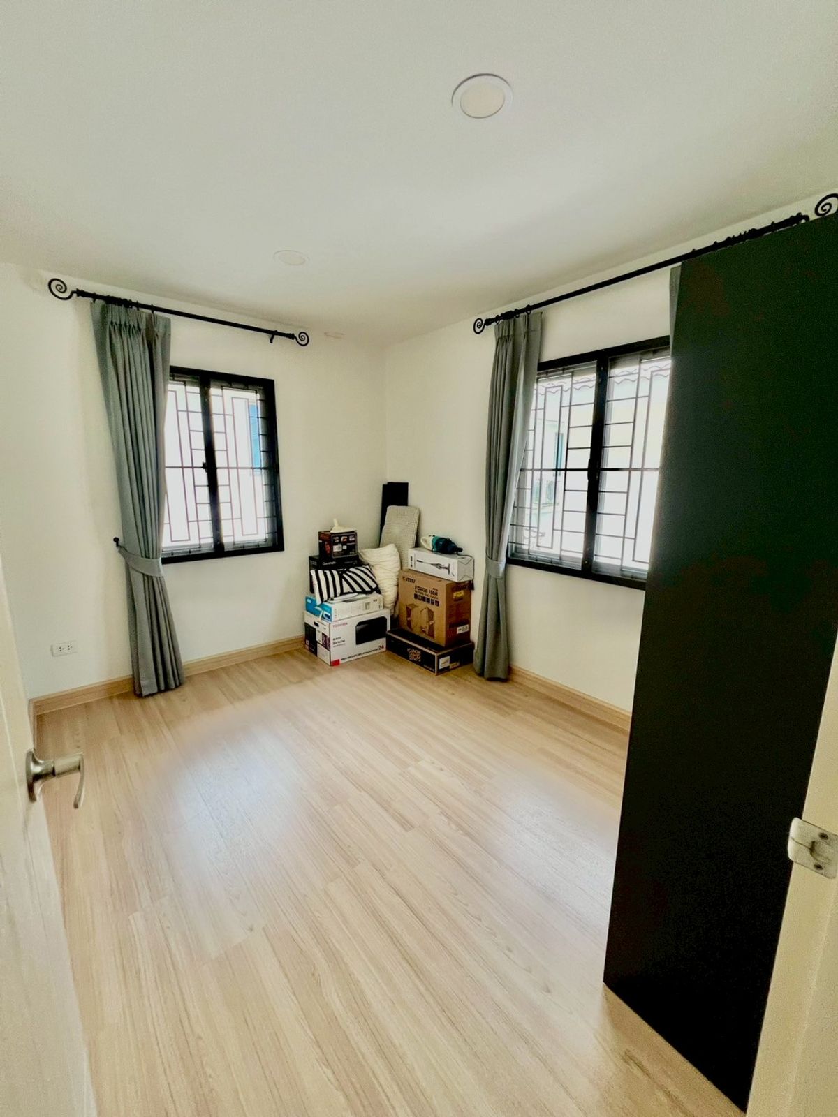 Rayong : Sell/rent 2 -story twin house, Life In the Garden - Ban Chang Rayong, 3rd floor, 3 water, 2 water, 3 air