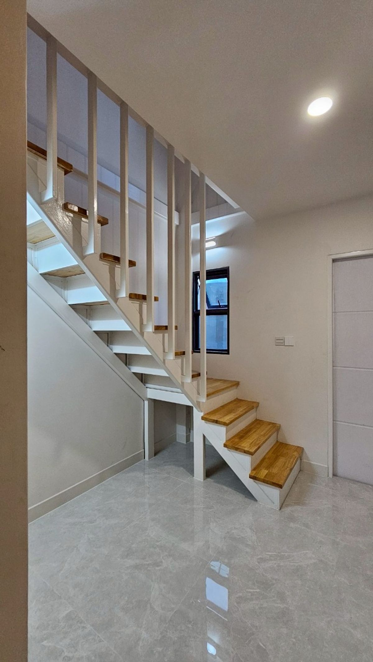 ขายบ้านพัทยา บางแสน ชลบุรี สัตหีบ : ขายบ้านเดี่ยว หมู่บ้านมณีแก้ว ขนาด 40 ตารางวา บางแสน ชลบุรี