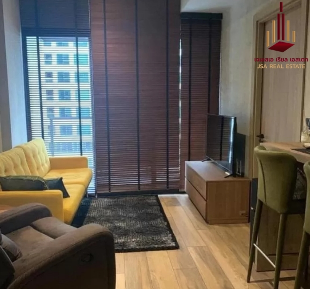 For SaleCondoSukhumvit, Asoke, Thonglor : ✨ For Sale: The Issara Sathorn Condo ✨ 💰 ONLY 6,340,000 THB