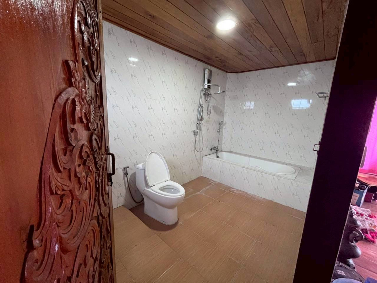 ขายบ้านกาญจนบุรี : ขายบ้านพักตากอากาศกาญจนบุรี 5 ไร่ เลาขวัญ วิวเขา บรรยากาศสงบ บ้านไม้สักกึ่งปูน พร้อมเข้าอยู่