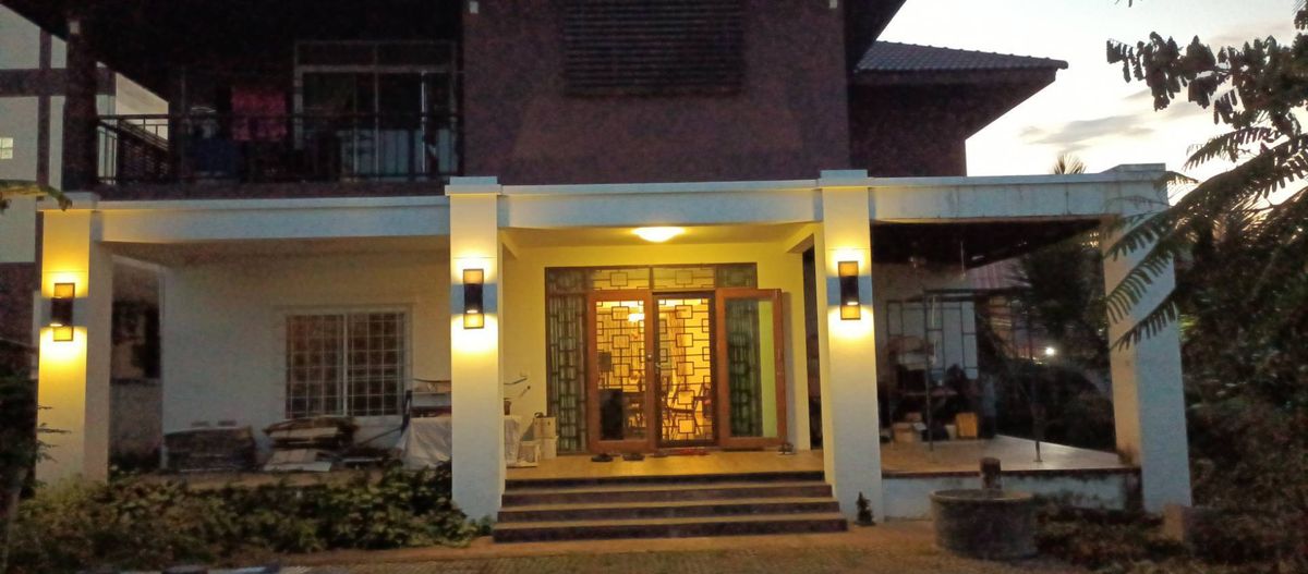 ขายบ้านเชียงใหม่ : ขายบ้าน Luxury 2 ชั้น ออกแบบโดยสถาปนิกชั้นนำ ตำบลฟ้าฮ่าม อำเภอเมืองเชียงใหม่ จังหวัดเชียงใหม่