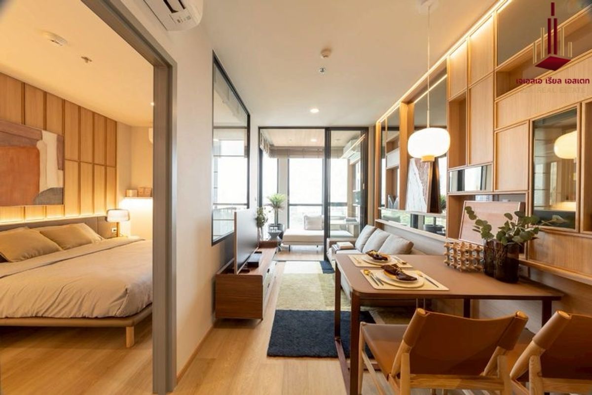 For SaleCondoSathorn, Narathiwat : ✨ For Sale: The Issara Sathorn Condo ✨ 💰 ONLY 7,460,000 THB