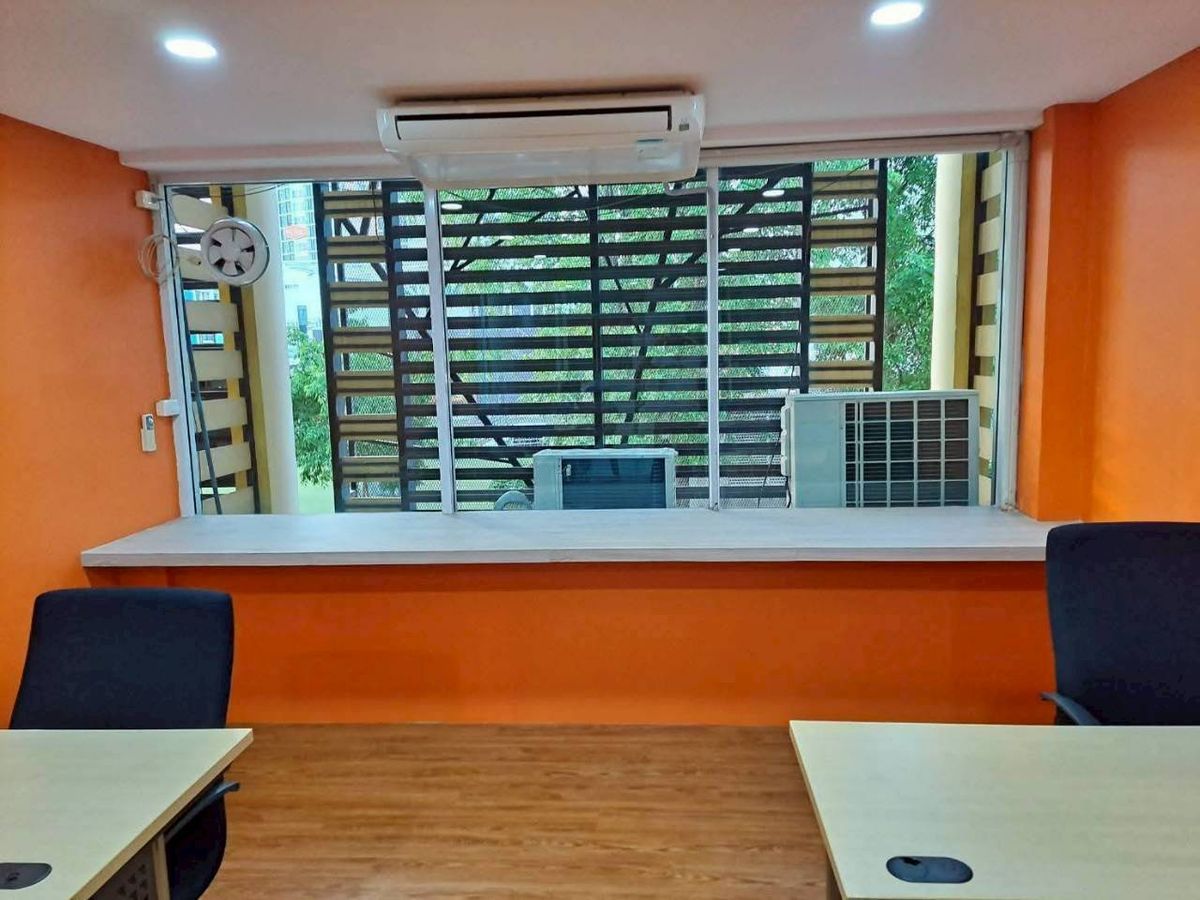 ขายอาคารพาณิชย์เชียงใหม่ : ขาย อาคารพาณิชย์ 4 ชั้น - โครงการ Star Avenue 2 (สตาร์เอเวนิว ไลฟ์สไตล์มอลล์) ใจกลางเมืองเชียงใหม่