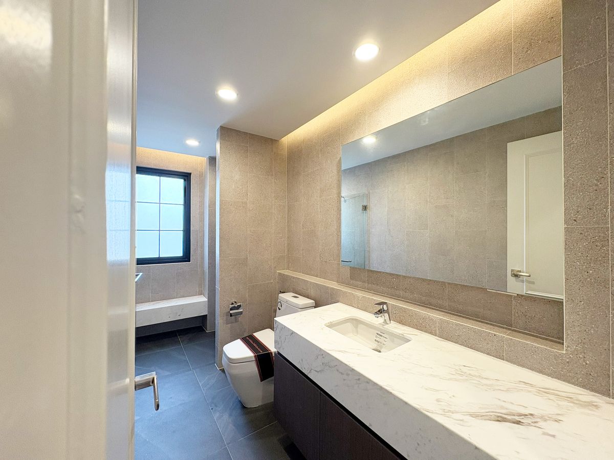 For SaleTownhomeSathorn, Narathiwat : ✨ Luxury European Classic 4-storey corner townhome — featuring 2 combined units and a grand 812 sqm. usable area, the largest in Rama III! ✨