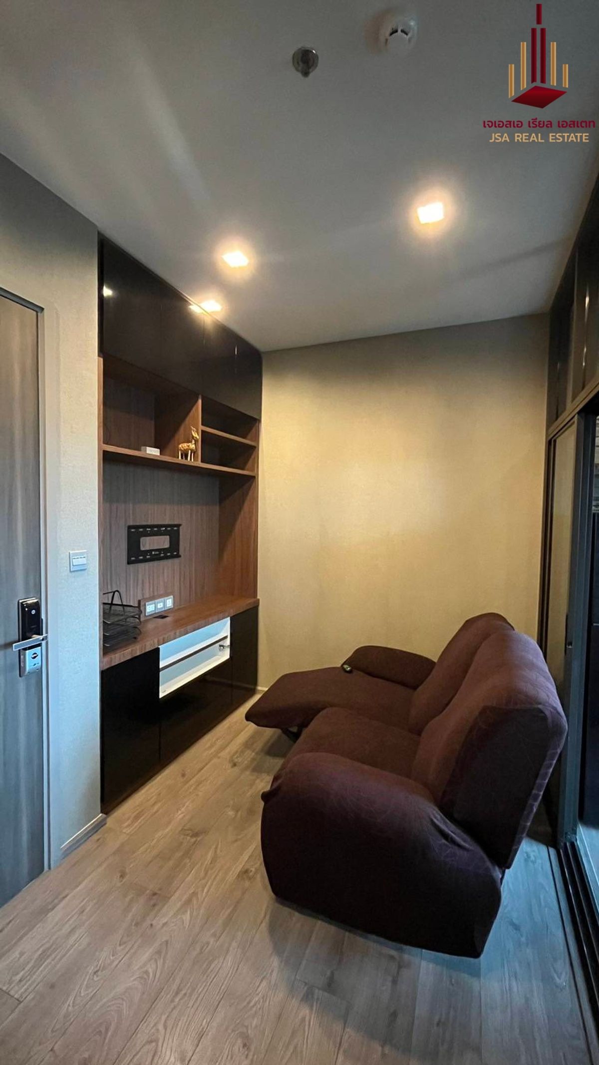 For SaleCondoLadprao, Central Ladprao : ✨ For Sale: WHIZDOM Avenue Ratchada - Ladprao Condo ✨ 💰 ONLY 4,090,000 THB