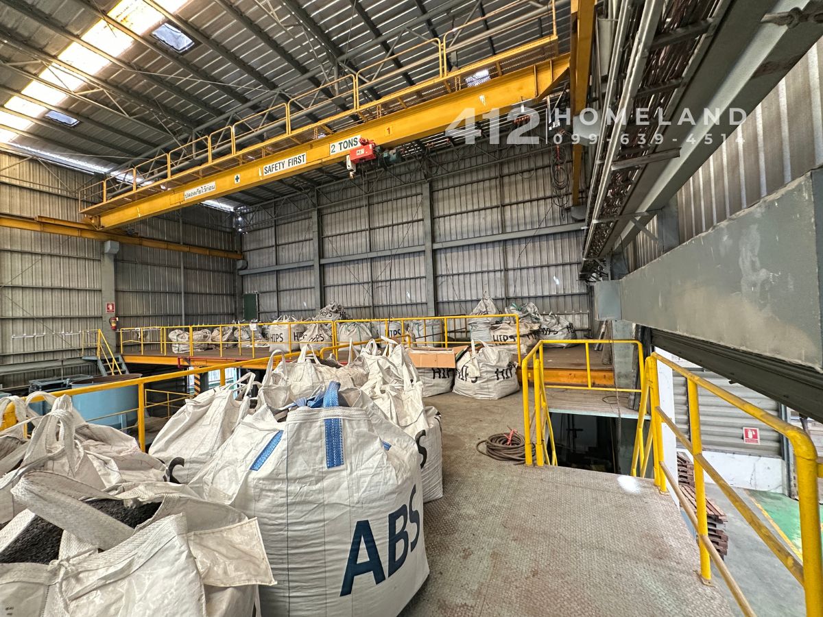 FactorySamut Prakan,Samrong : Selling/renting a factory-4,200 square meters of warehouse, with a license 4, correct, good location on the main road, big car, comfortable Bangsai - Bang Bo Samut Prakan