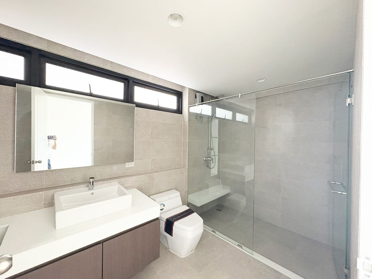 For SaleTownhomeSathorn, Narathiwat : ✨ Luxury European Classic 4-storey corner townhome — featuring 2 combined units and a grand 812 sqm. usable area, the largest in Rama III! ✨