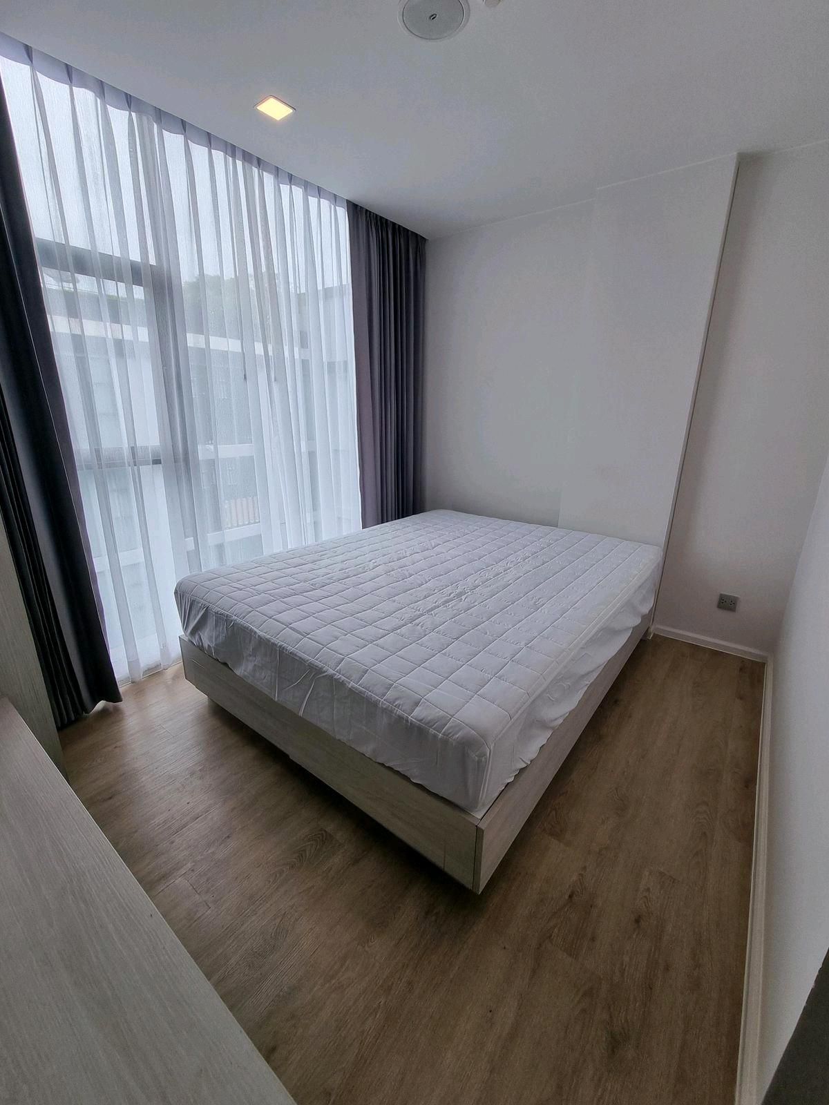 ให้เช่าคอนโดรัชดา ห้วยขวาง : ✅ ให้เช่า Ivory รัชดา 32 | 1 Bed Plus + ห้องทำงาน | เฟอร์ครบ ใกล้ MRT