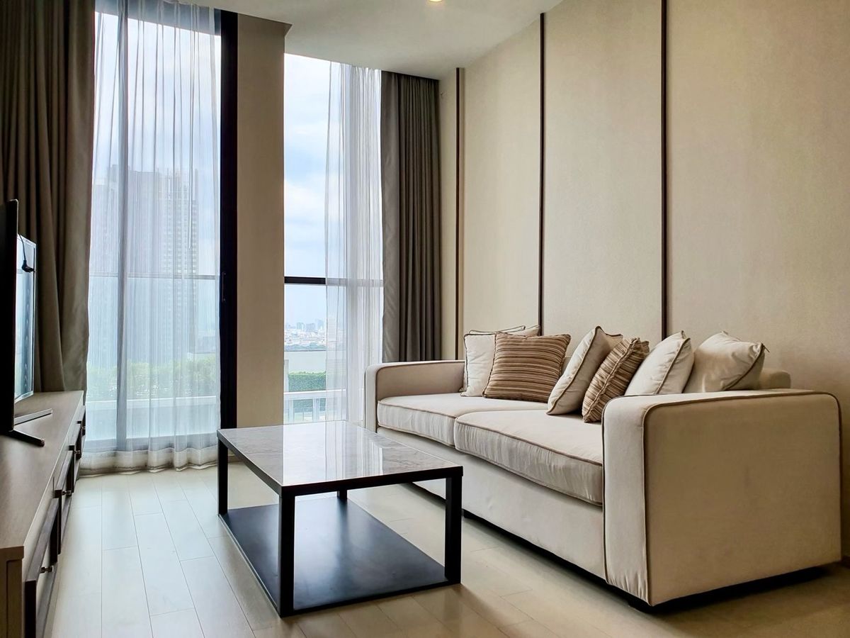 For RentCondoWitthayu, Chidlom, Langsuan, Ploenchit : 🏙️ [For Rent] Available Now 2-Bedroom Condo at Noble Ploenchit — Newly Renovated | Private Lift | Fully Furnished | City View | Direct Access to BTS Ploenchit