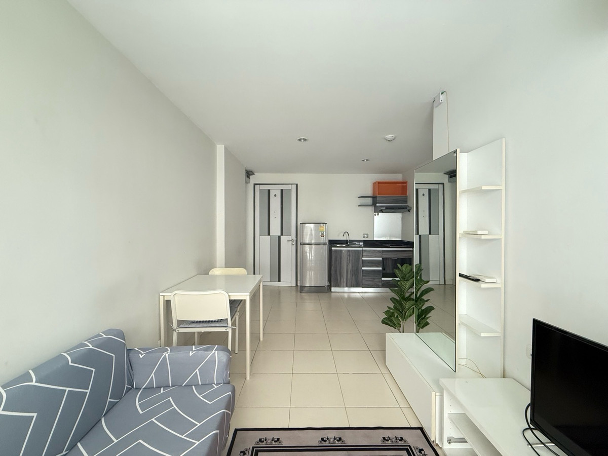 For RentCondoBangna, Bearing, Lasalle : For Rent: Vogue Place Sukhumvit 107 (BTS Bearing)