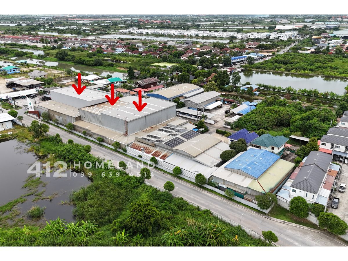 FactorySamut Prakan,Samrong : Selling/renting a factory-4,200 square meters of warehouse, with a license 4, correct, good location on the main road, big car, comfortable Bangsai - Bang Bo Samut Prakan