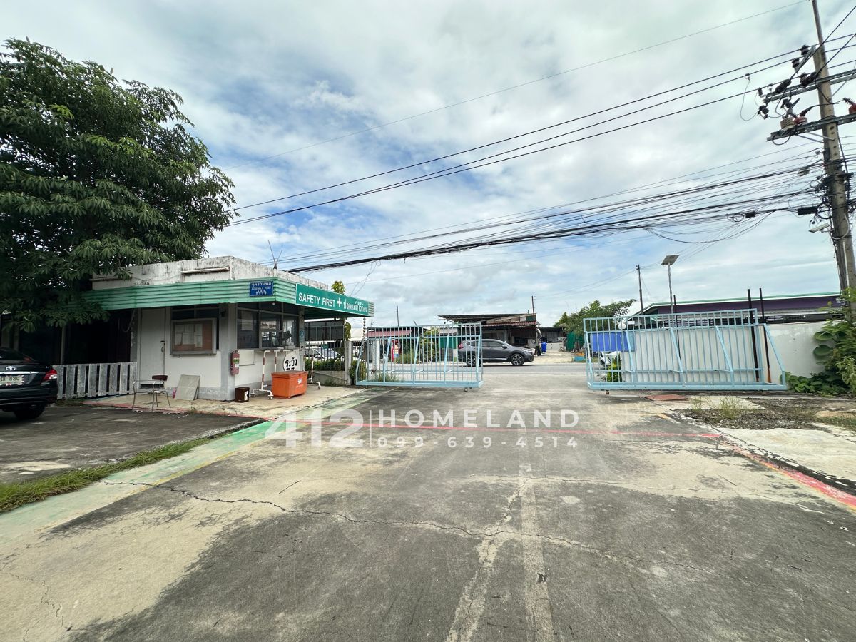 FactorySamut Prakan,Samrong : Selling/renting a factory-4,200 square meters of warehouse, with a license 4, correct, good location on the main road, big car, comfortable Bangsai - Bang Bo Samut Prakan
