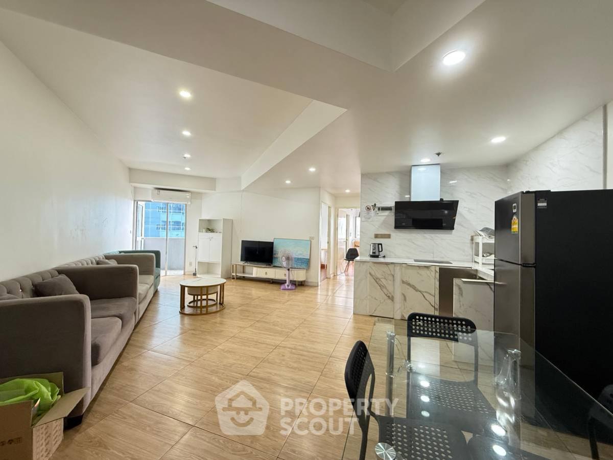 For RentCondoWitthayu, Chidlom, Langsuan, Ploenchit : 2-BR Condo at Wittayu Complex near BTS Phloen Chit