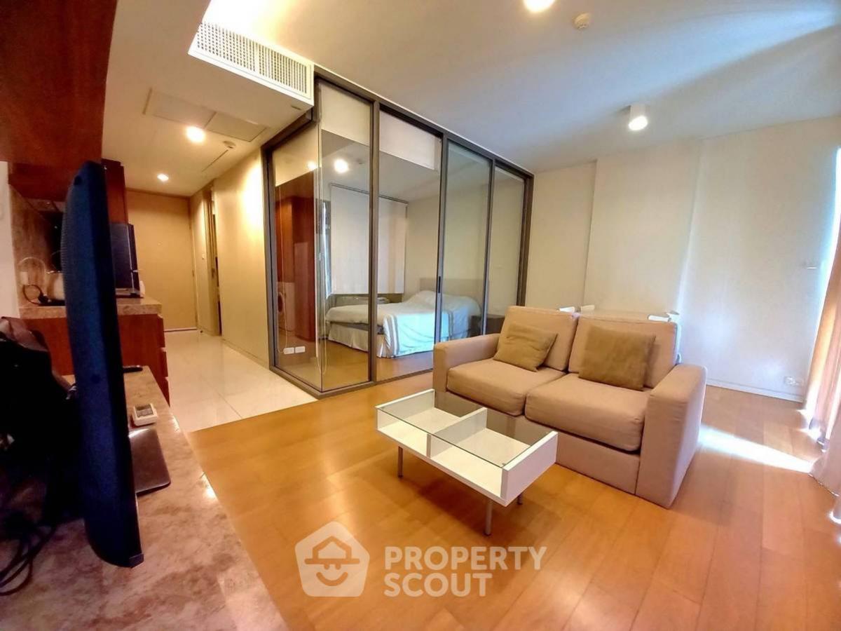 For SaleCondoSukhumvit, Asoke, Thonglor : 1-BR Condo at Siamese Thirty Nine near BTS Phrom Phong