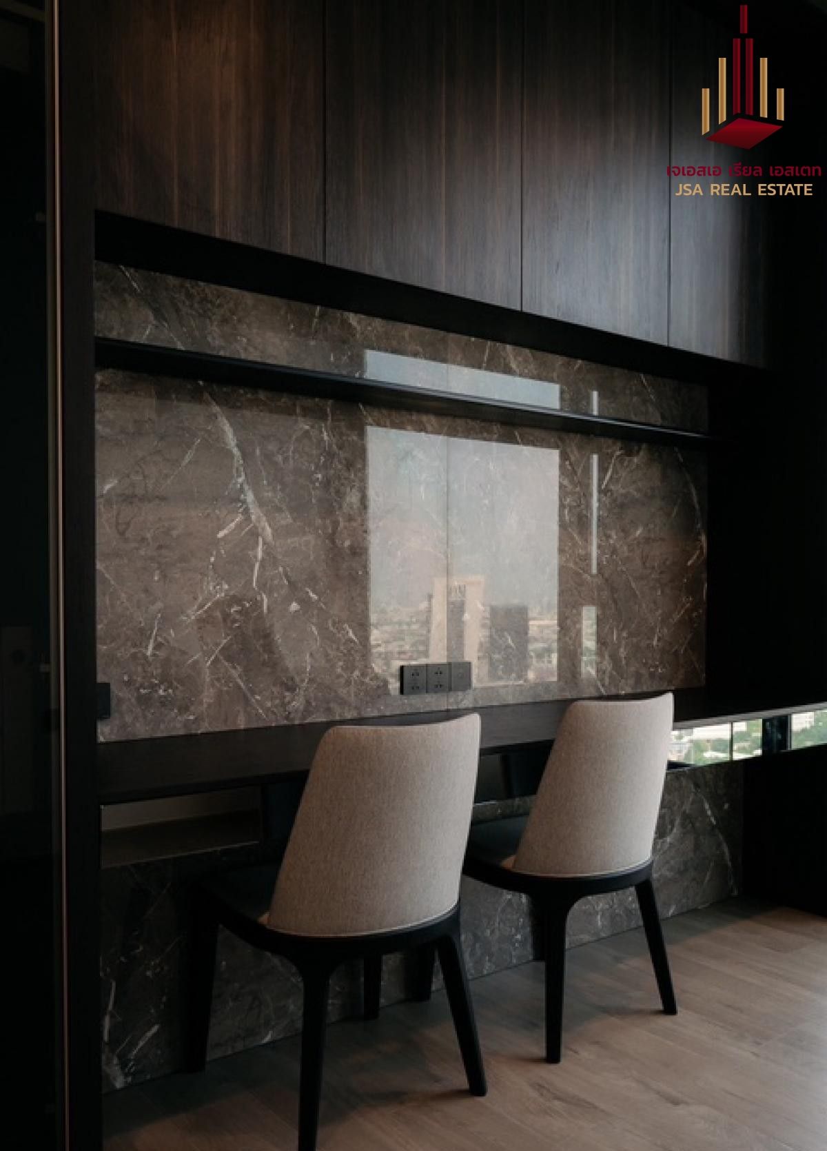 For RentCondoLadprao, Central Ladprao : ✨ For Rent: The Crest Park Residences Condo ✨ 💰 ONLY 80,000 THB/Month