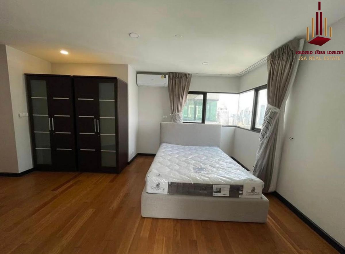 For RentCondoSathorn, Narathiwat : ✨ For Rent: Sathorn Garden Condo ✨ 💰 ONLY 95,000 THB/Month