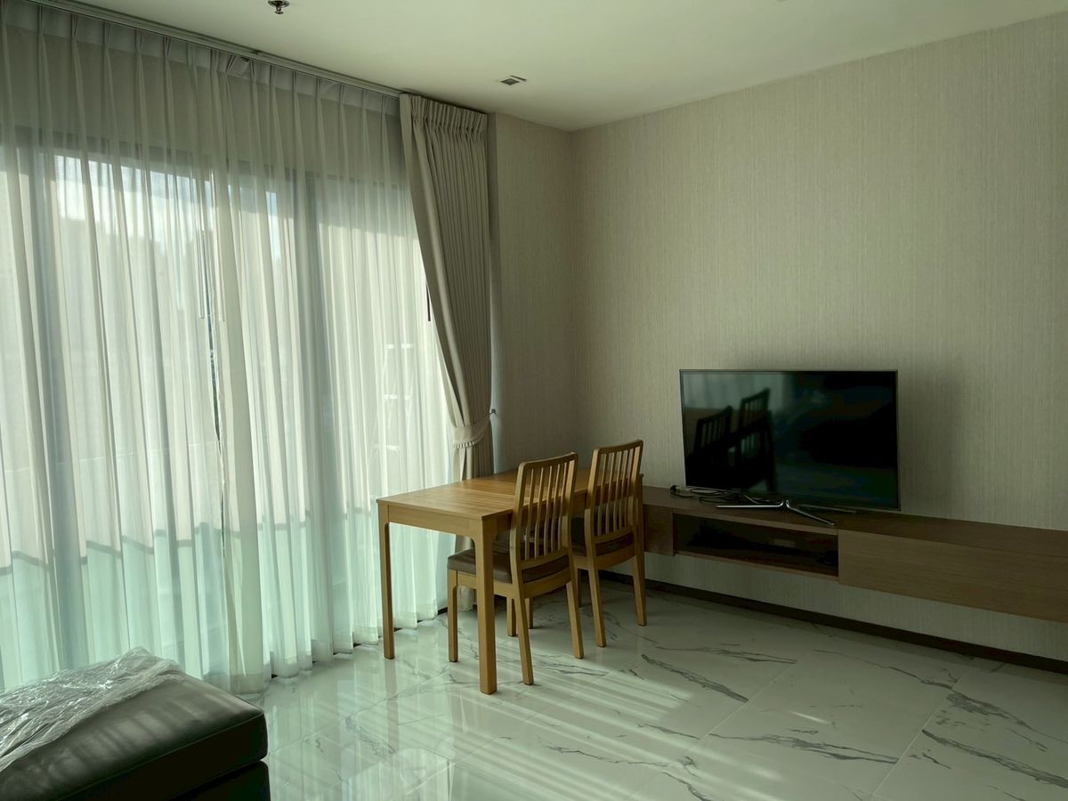 ขายคอนโดสุขุมวิท อโศก ทองหล่อ : ขายคอนโด Noble Remix 1 ห้องนอน 50 ตร.ม. (S03-2100(S))