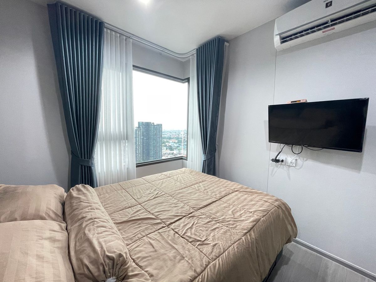 ให้เช่าคอนโดท่าพระ ตลาดพลู วุฒากาศ : Life Sathorn Sierra ห้องสวย วิวสวยมาก ! 1 ห้องนอน + 1 ห้องอเนกประสงค์ 18,500/เดือน