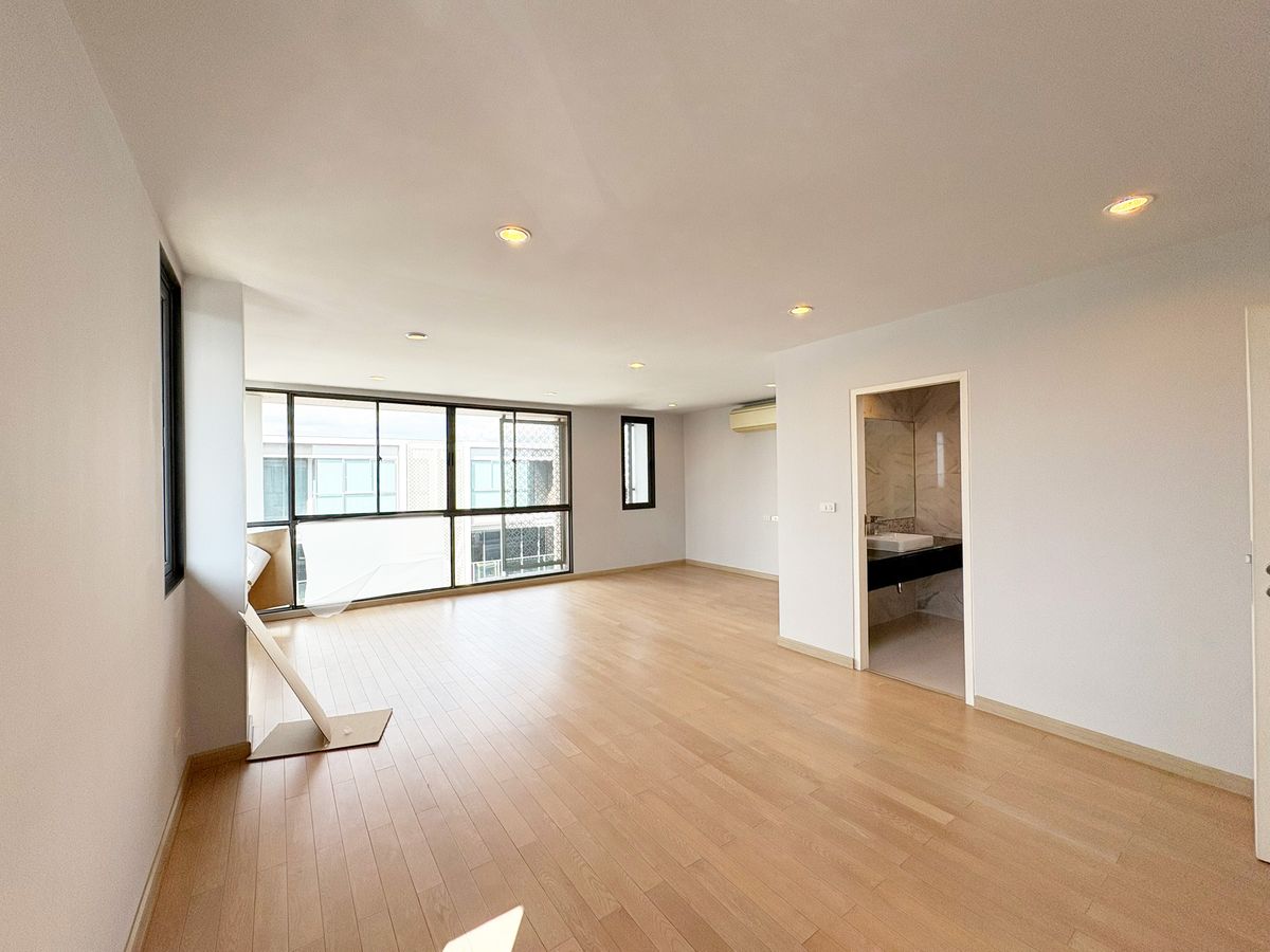 TownhomeRama3 (Riverside),Satupadit : ✨ JADE Height Sathorn --rama 3 | Luxury Home Office for Business and Residence ✨