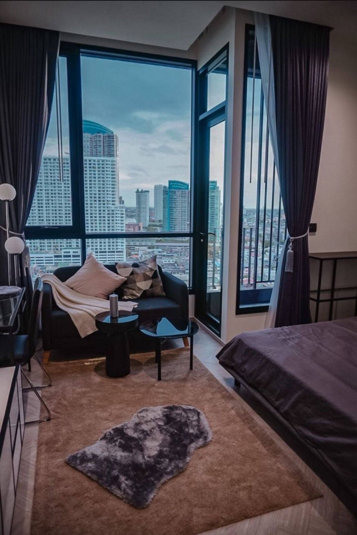 For RentCondoWongwianyai, Charoennakor : Rent Chapter Charoennakhon - Riverside