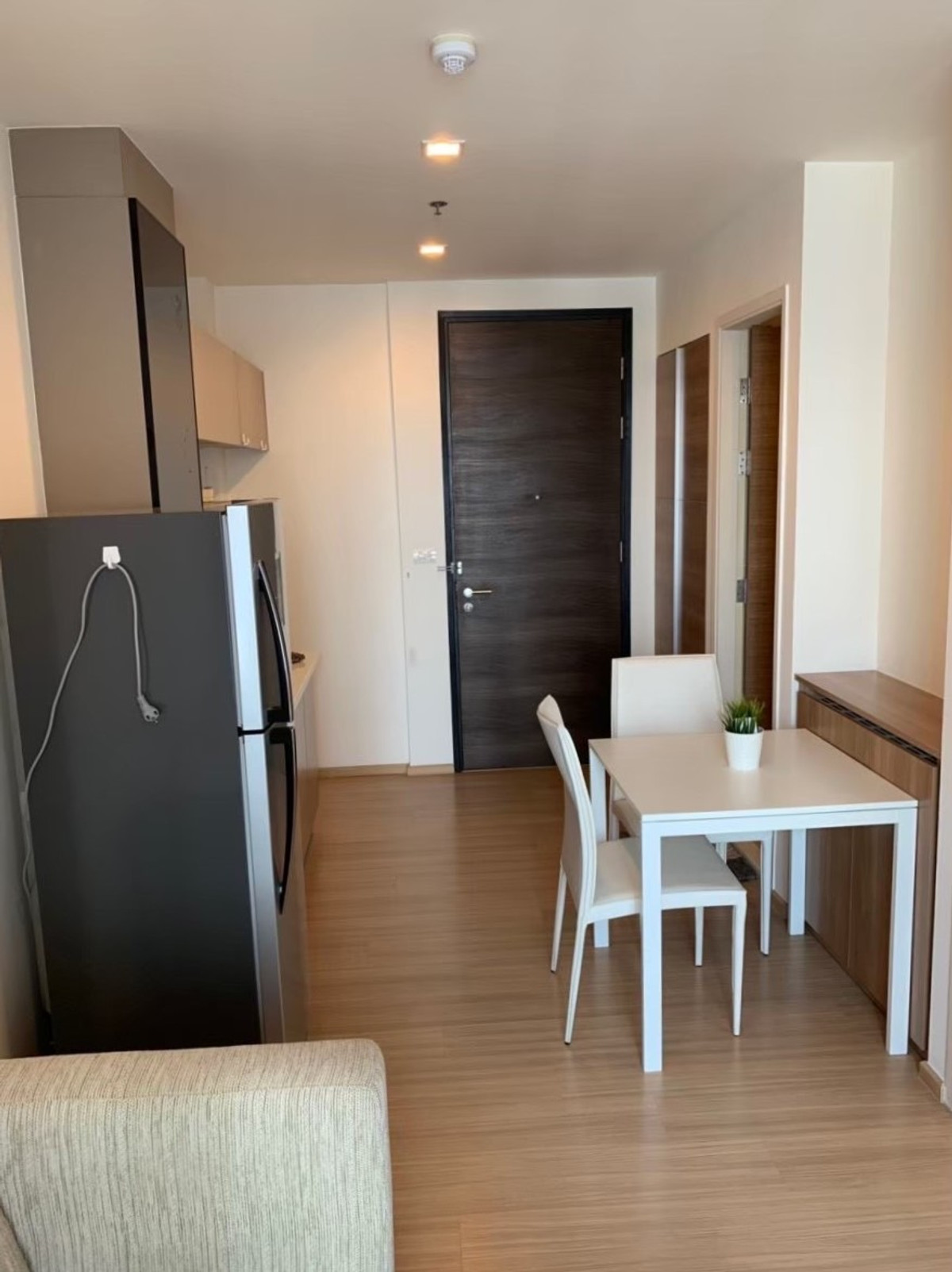 ให้เช่าคอนโดอ่อนนุช อุดมสุข : Rhythm Sukhumvit 50 |  35 ตร.ม. 📞Line : @pukkhome (with @) , 083-601-0968   いらっしゃいませ