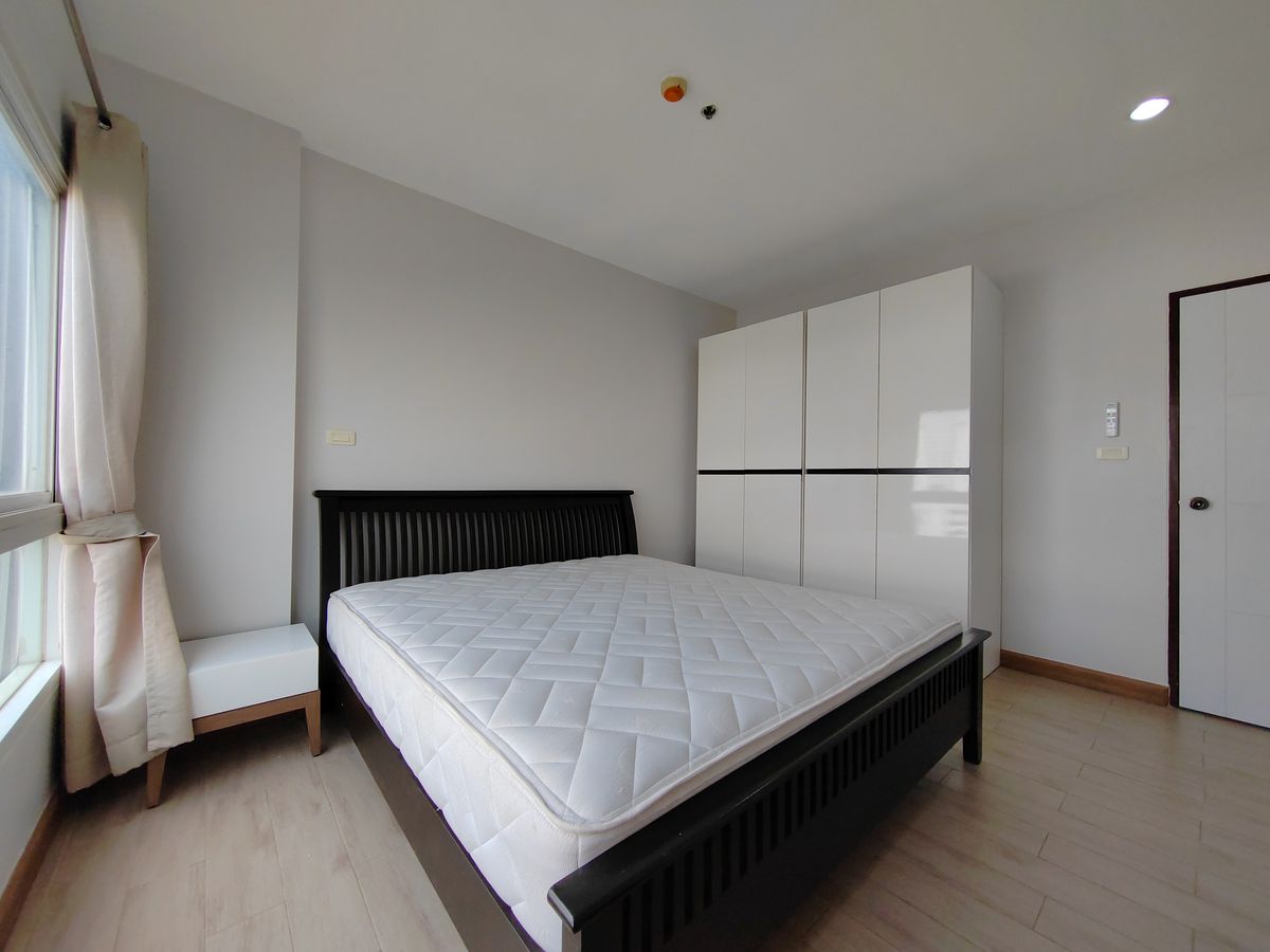 For RentCondoRama9, Petchburi, RCA : !! Beautiful room for rent PG Rama 9 near MRT Rama 9