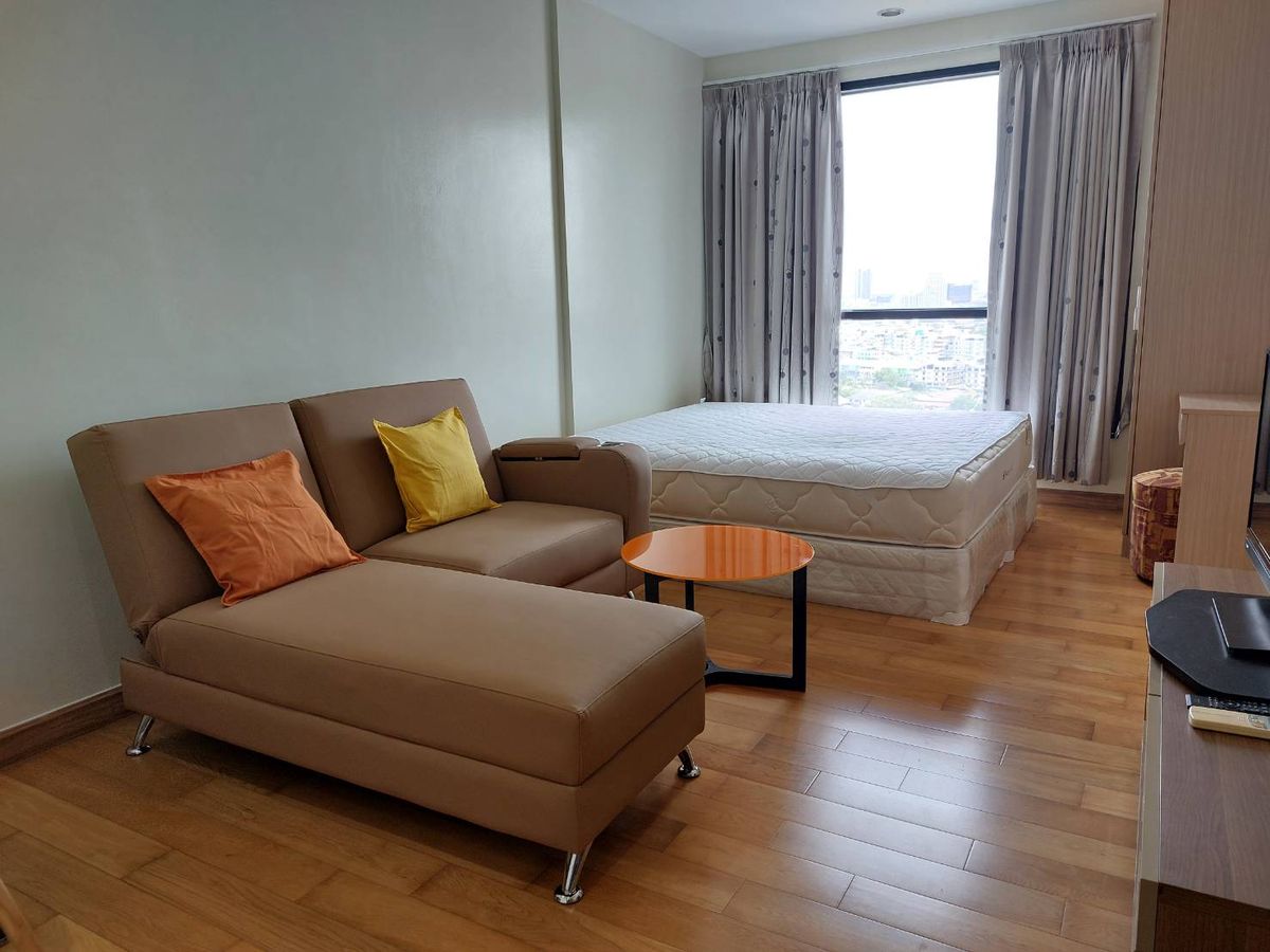 For RentCondoWongwianyai, Charoennakor : OMG3100  < Available 2-Oct-25 >  Newly Renovated Studio unit - for RENT @ [ Fuse Sathorn - Taksin ]