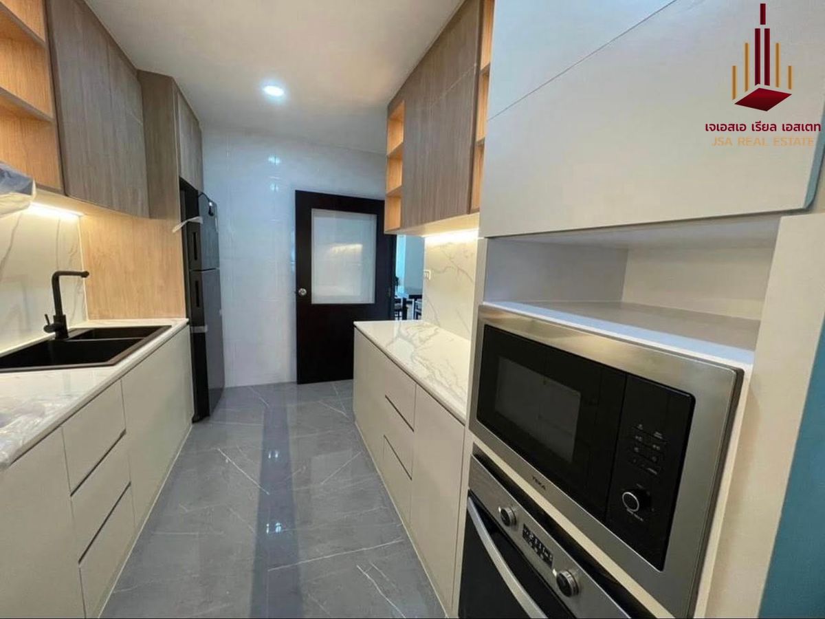 For RentCondoSathorn, Narathiwat : ✨ For Rent: Sathorn Garden Condo ✨ 💰 ONLY 95,000 THB/Month