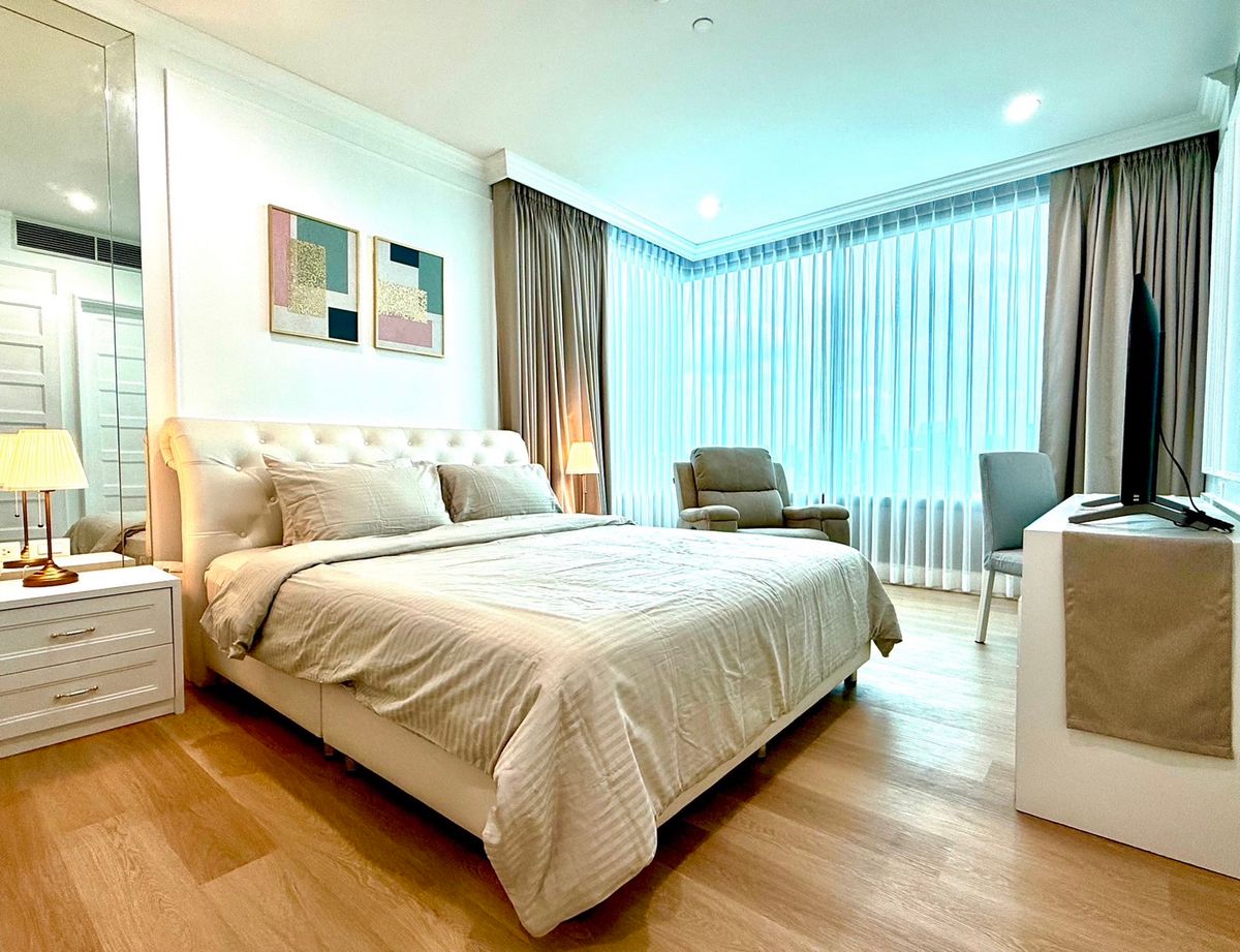 For RentCondoSukhumvit, Asoke, Thonglor : Rent 💥Pet Friendly 🐱🐶 Auguston Sukhumvit 22 View Benjakiti Garden