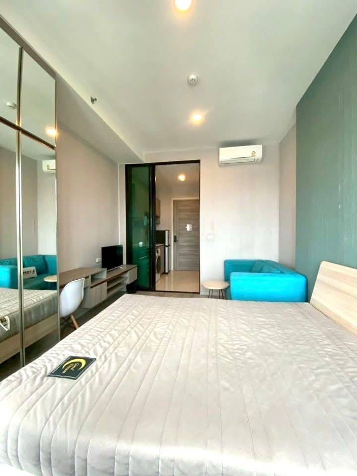 For RentCondoRamkhamhaeng, Hua Mak : For rent 📍 Knightsbridge Collage Ramkhamhaeng 📍 Fully furnished and equipped, next to Soi Ramkhamhaeng 42