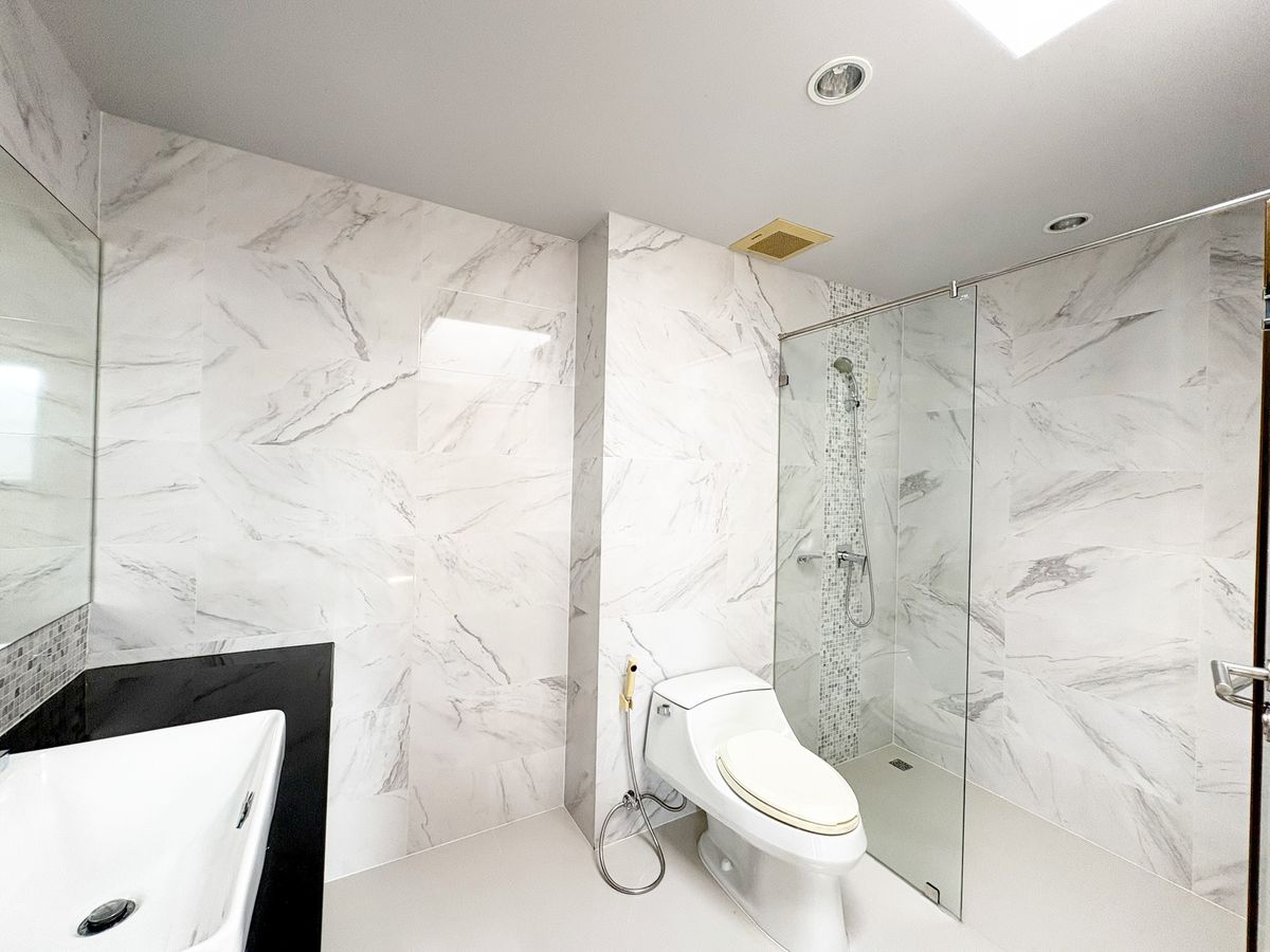 TownhomeRama3 (Riverside),Satupadit : ✨ JADE Height Sathorn --rama 3 | Luxury Home Office for Business and Residence ✨