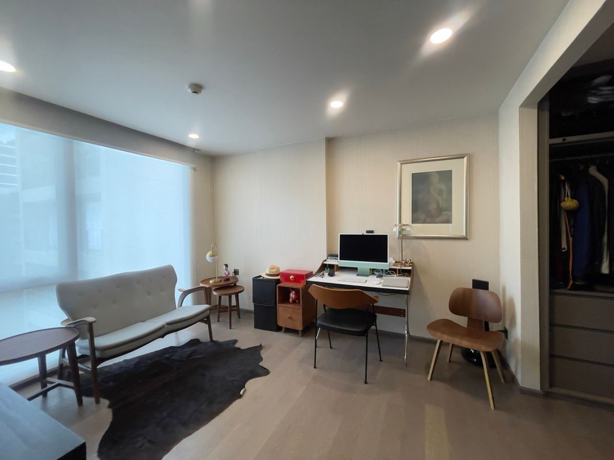 For SaleCondoWitthayu, Chidlom, Langsuan, Ploenchit : ✨Klass Sarasin Rajdamri✨2 beds 2 baths, Size 82 sqm., near BTS / MRT Ratchadamri (0.8 km) Tel.0982645161 