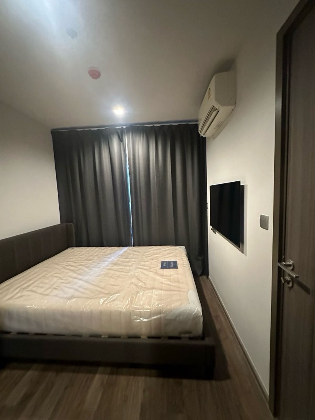 ให้เช่าคอนโดลาดพร้าว เซ็นทรัลลาดพร้าว : for Rent : Life ladprao valley 1bedroom plus ห้องสวย วิวสวน รีบโทรนะ 095-3905490