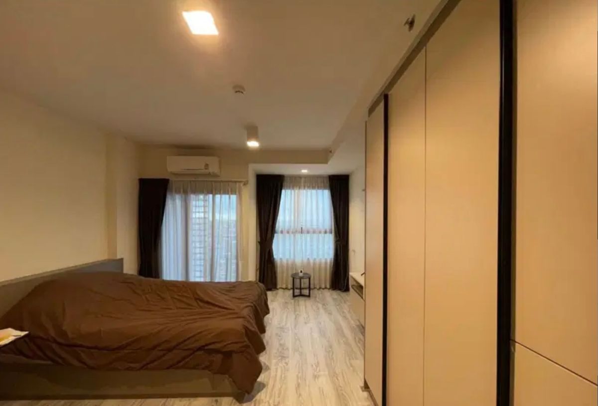 For RentCondoWongwianyai, Charoennakor : Rent an IDO Sathorn - Wongwian Yai, beautiful, ready to be near BTS Wongwian Yai. Interested in Atline.@841QLNR
