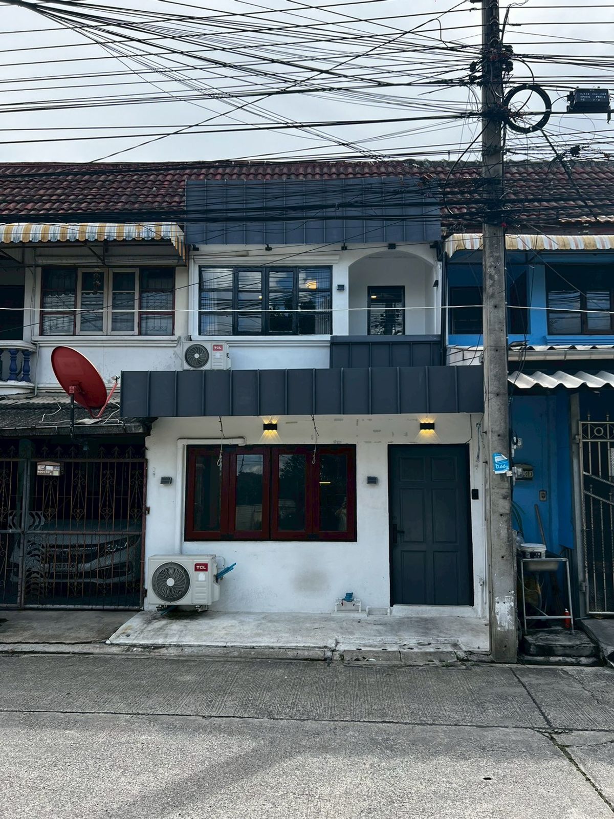 For RentHouseKasetsart, Ratchayothin : Rent for anything! Newly renovated house, 2 bedrooms + 1 small room, 2 bathrooms near BTS