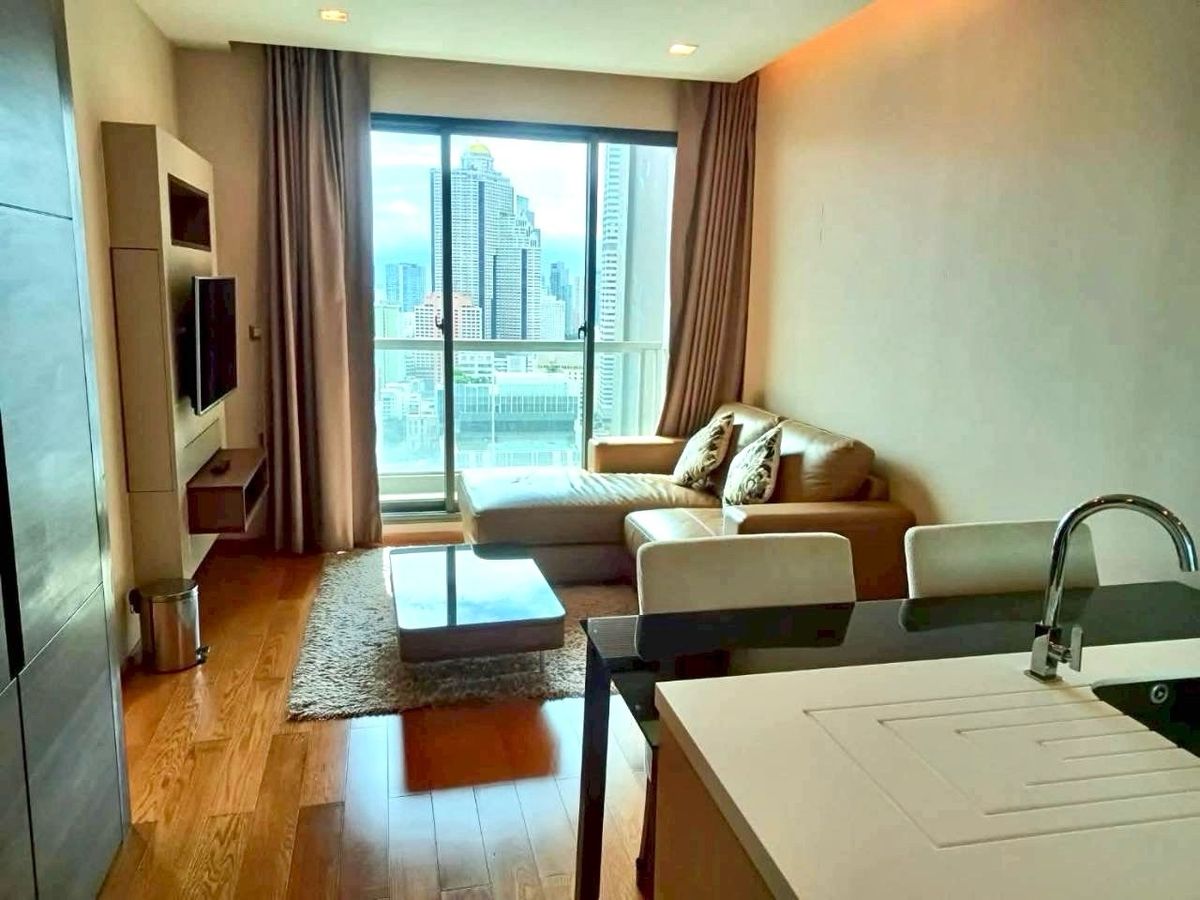 For RentCondoSathorn, Narathiwat : 🏙✨ For Rent: The Address Sathorn 12 – Stunning City View, Near BTS Saint Louis ✨🏙
