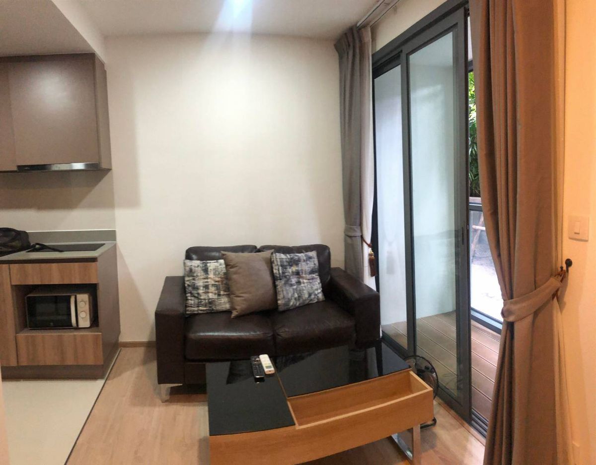 ขายคอนโดสุขุมวิท อโศก ทองหล่อ : ขายด่วน 📍 Taka Haus Ekkamai 📍 เฟอร์นิเจอร์ และ เครื่องใช้ไฟฟ้าครบ 