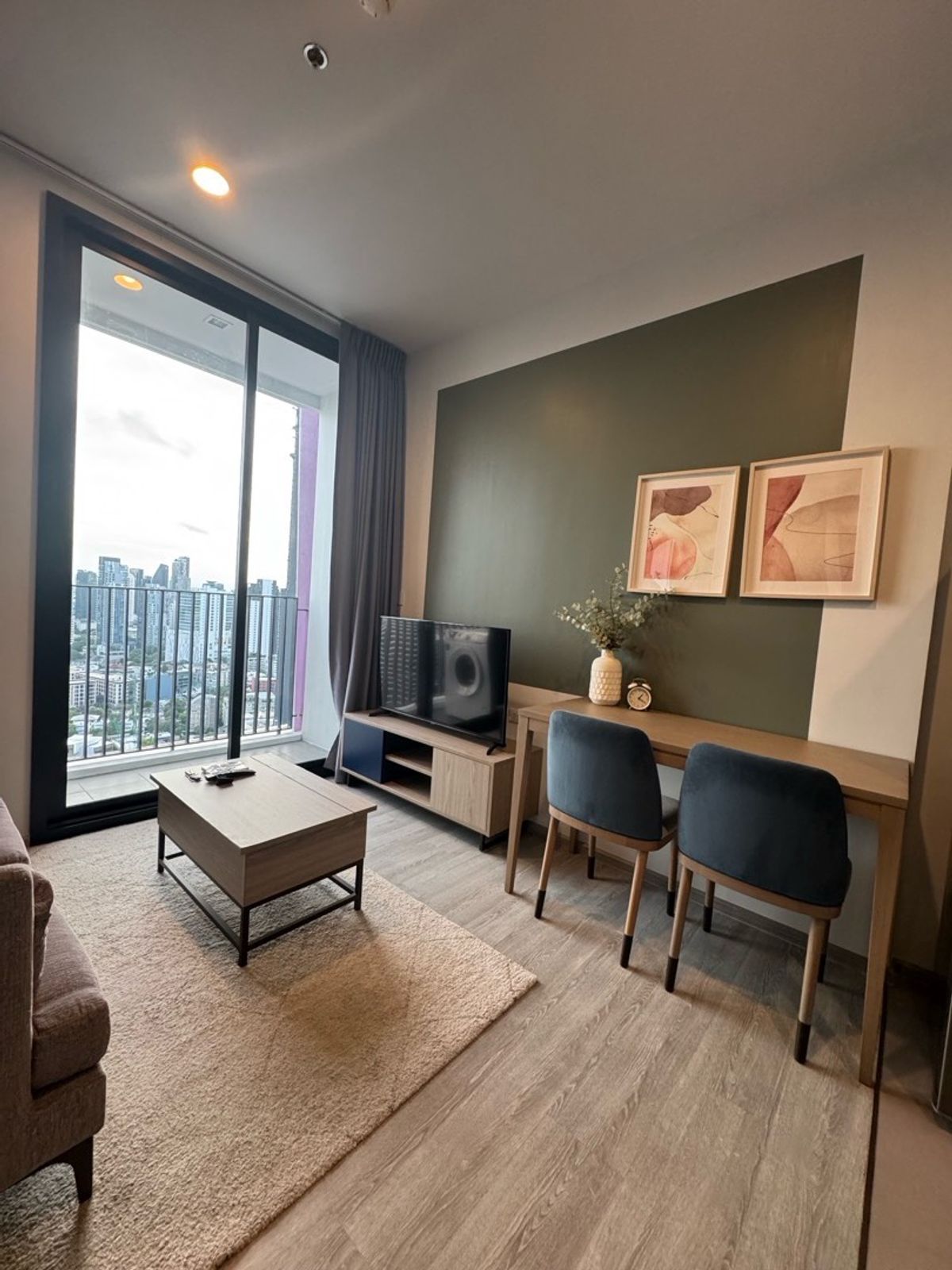 For RentCondoSukhumvit, Asoke, Thonglor : For rent XT EKKAMAI, beautiful room 30 sqm.