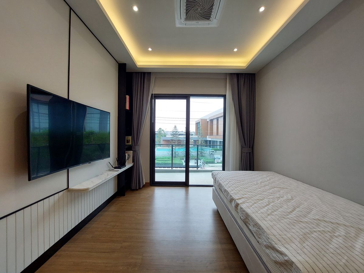 For SaleHouseBangna, Bearing, Lasalle : For Sale with Tenant | Centro Bangna | High Rental Yield