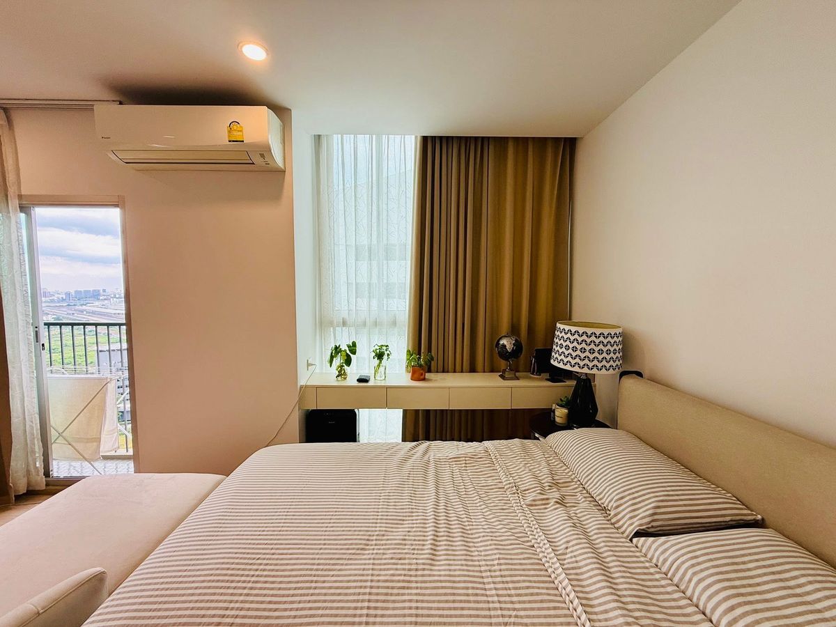 For RentCondoRatchadapisek, Huaikwang, Suttisan : For rent 📍 Noble Revolve Ratchada 2 📍 2 bedrooms, 2 bathrooms, fully furnished and equipped, near MRT Cultural Center