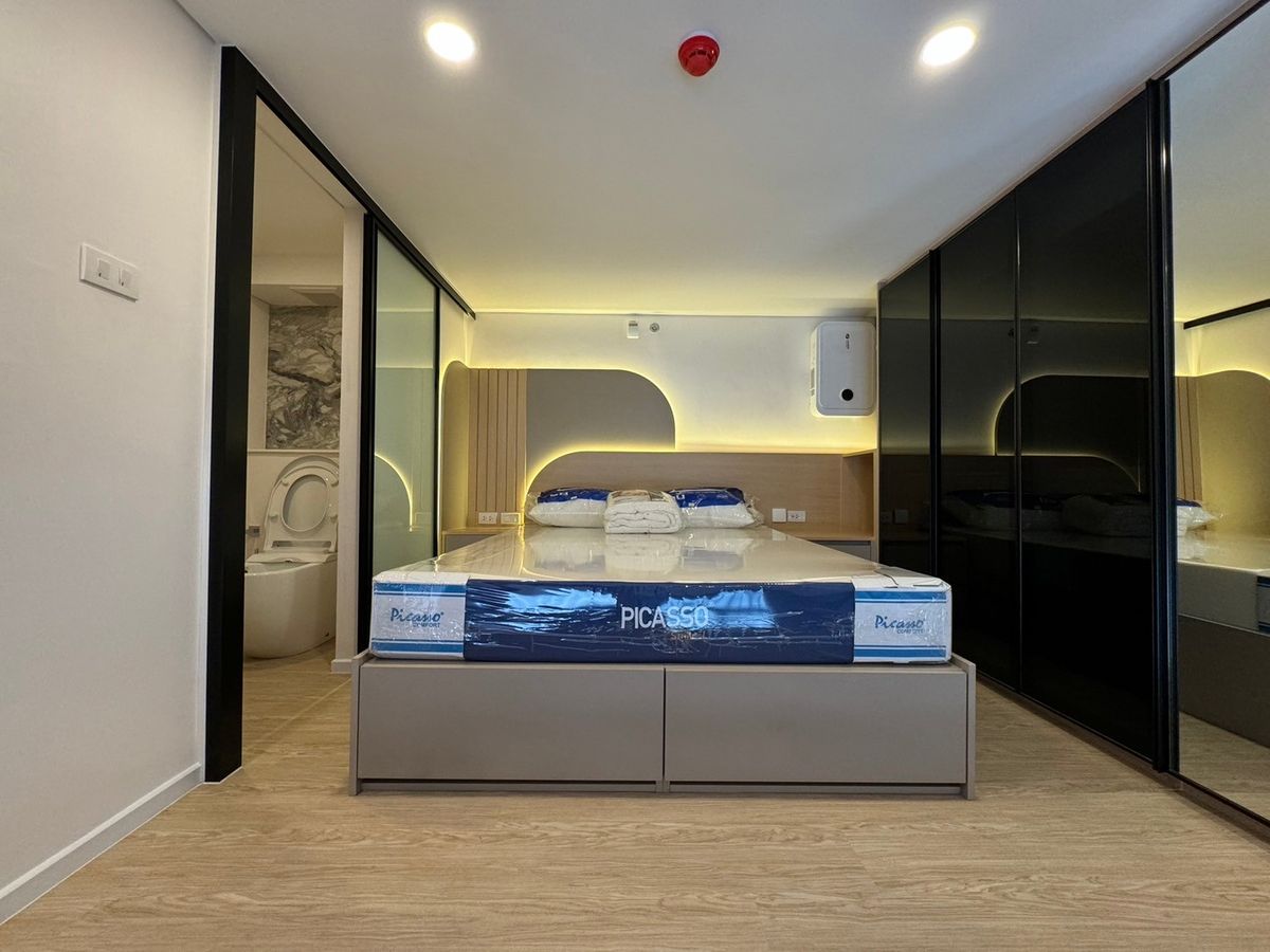 ให้เช่าคอนโดพระราม 9 เพชรบุรีตัดใหม่ RCA : 🏢 ให้เช่า Landmark @MRTA Station (Siamese พระราม 9) | Duplex 1 ห้องนอน 2 ห้องน้ำ | 46 ตร.ม. ชั้น 19 อาคาร B | 26,000 บาท/เดือน Line: @323gqmho  | Ref: T2040