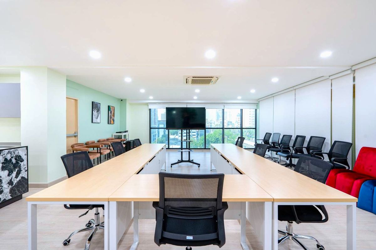 For RentShop HouseRatchadapisek, Huaikwang, Suttisan : HK0596♛ Rent a commercial building ⚝ Sutthisan-Ratchada ♜MRT Sutthisan ∞099-5919653,065-9423251▚Line@Newnormal
