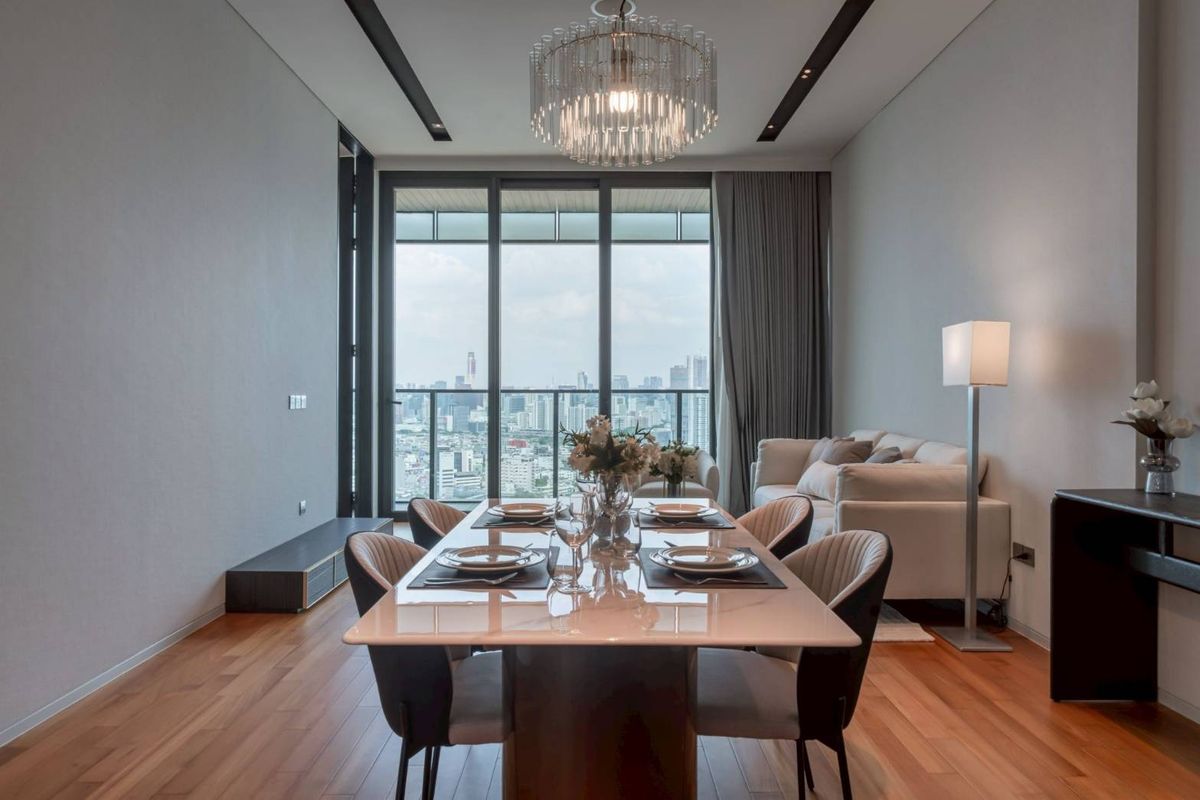 For RentCondoWongwianyai, Charoennakor : Luxury condo for rent in the heart of the city, Baanyan Tree Residences Riverside Bangkok (78 sq.m.), 1 bedroom, private elevator.