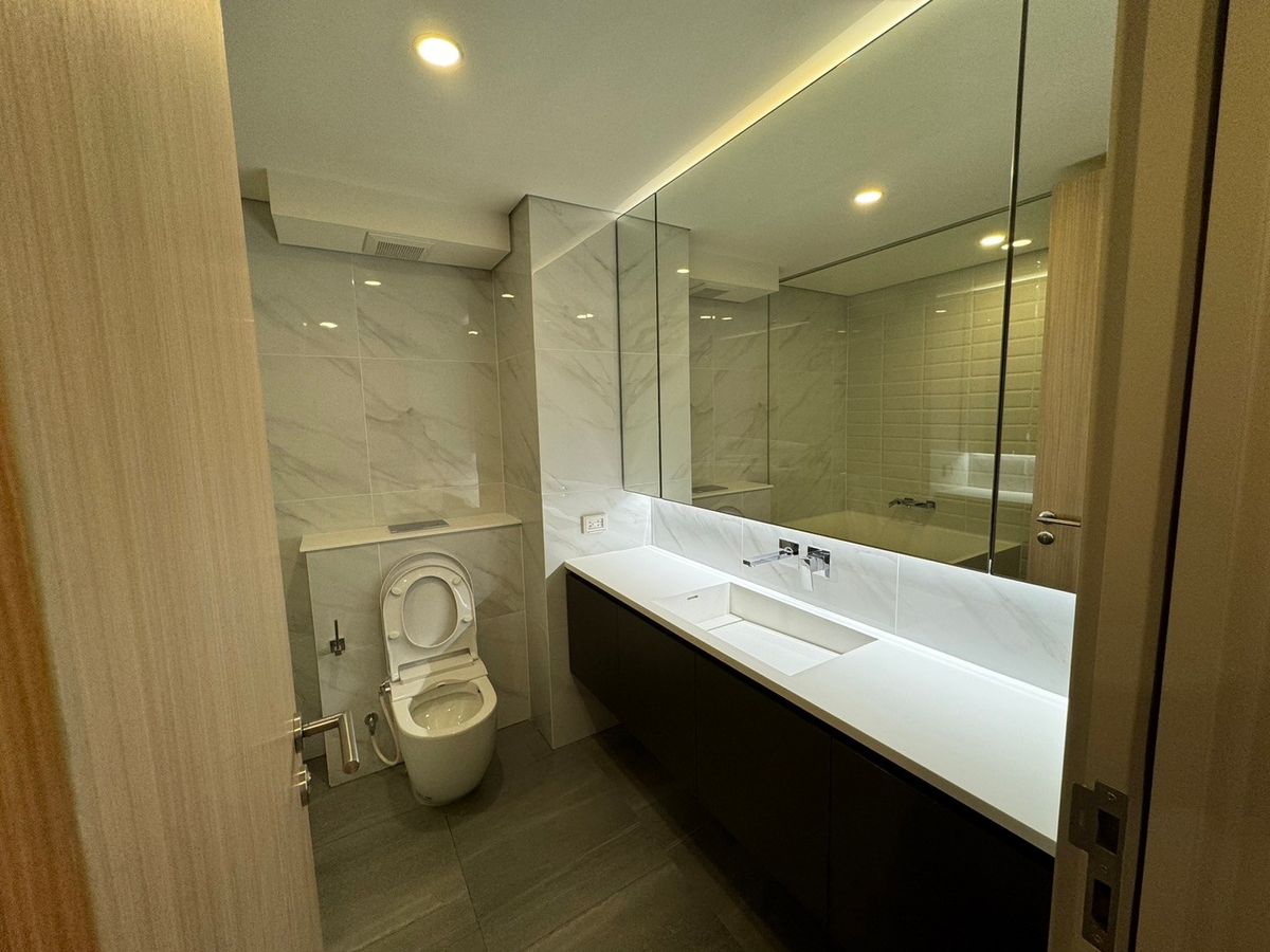 ให้เช่าคอนโดพระราม 9 เพชรบุรีตัดใหม่ RCA : 🏢 ให้เช่า Landmark @MRTA Station (Siamese พระราม 9) | Duplex 1 ห้องนอน 2 ห้องน้ำ | 46 ตร.ม. ชั้น 19 อาคาร B | 26,000 บาท/เดือน Line: @323gqmho  | Ref: T2040