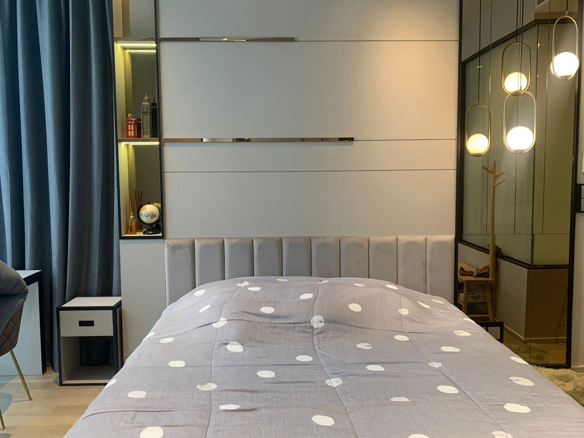 ขายคอนโดสีลม ศาลาแดง บางรัก : ขายคอนโด Ashton Silom ราคา 9,900,000 บาท [JZs250917]